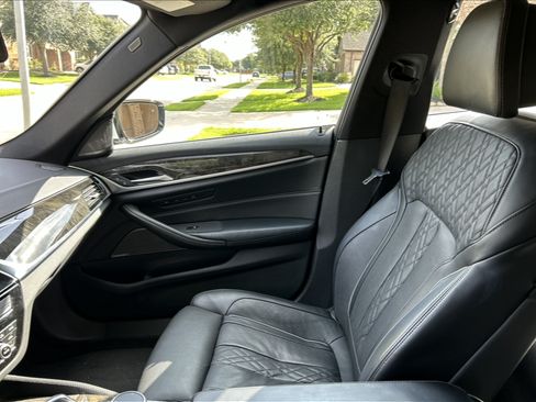 Used 2018 BMW 540i image 10