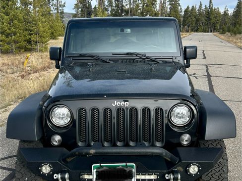 Used 2018 Jeep Wrangler Unlimited Sport S image 5