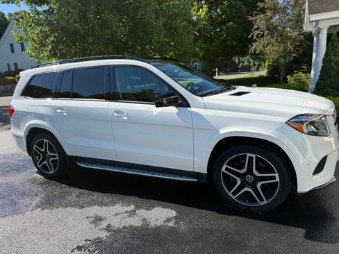 Used 2018 Mercedes-Benz GLS 550 4MATIC image 1