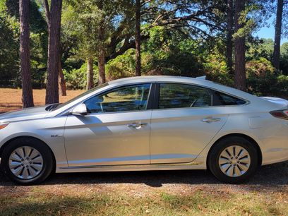 Used 2016 Hyundai Sonata SE