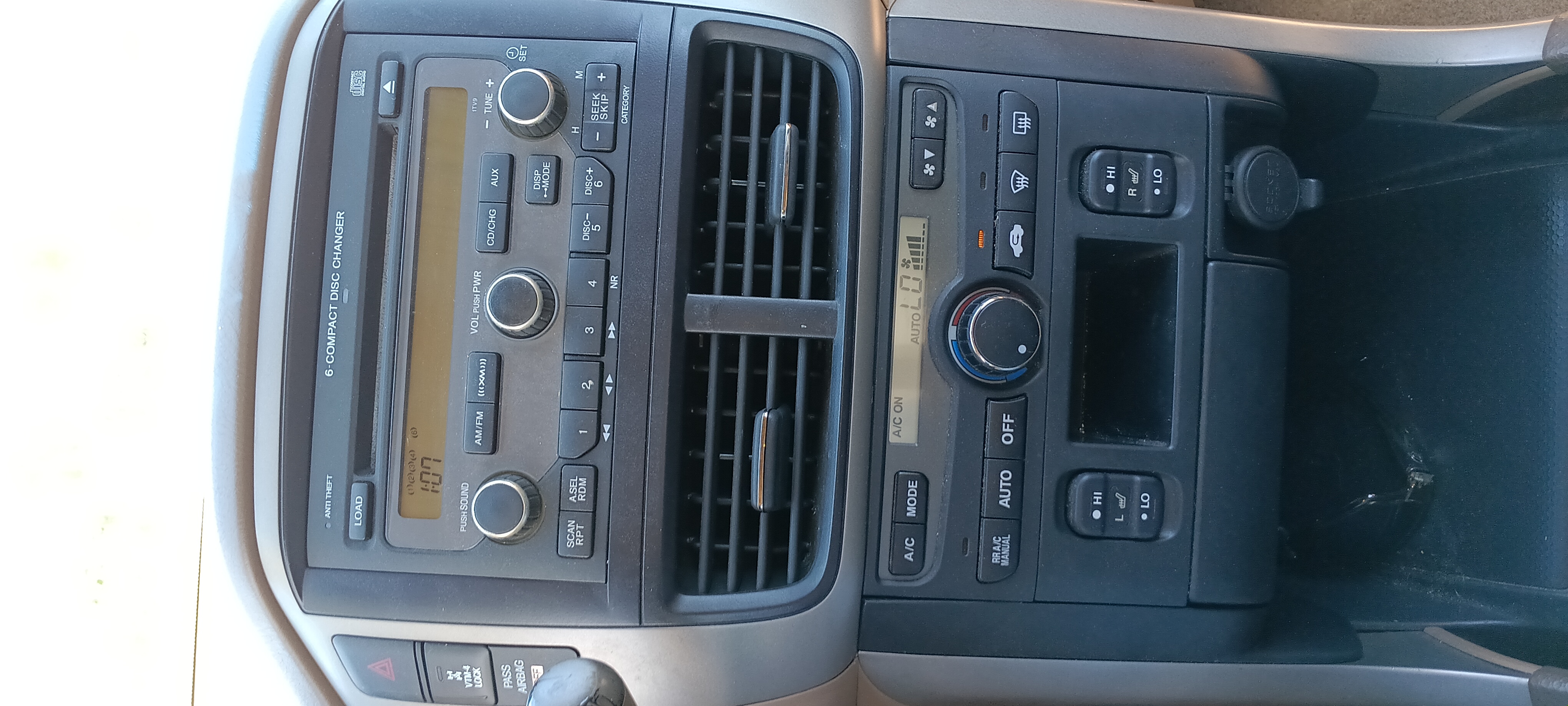Used 2008 Honda Pilot EX-L image 16