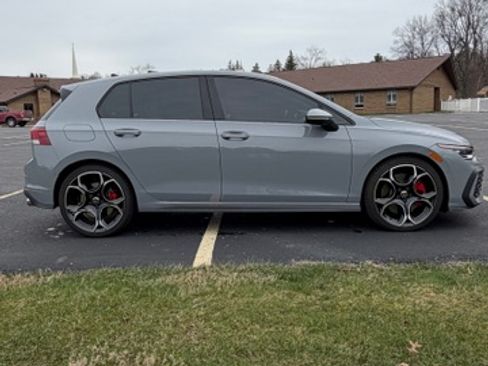 Used 2025 Volkswagen GTI Autobahn image 6