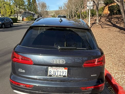 Used 2019 Audi Q5 2.0T Premium Plus w/ Premium Plus Package image 4