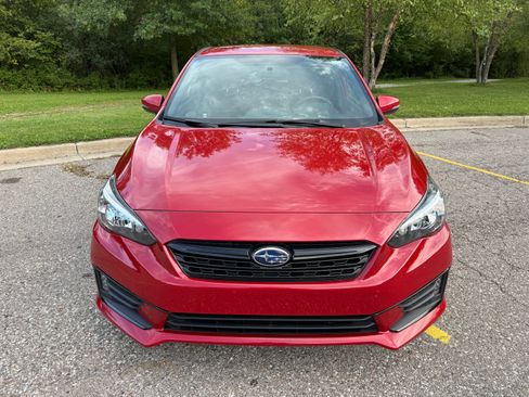 Used 2021 Subaru Impreza 2.0i Sport AWD/4WD image 2