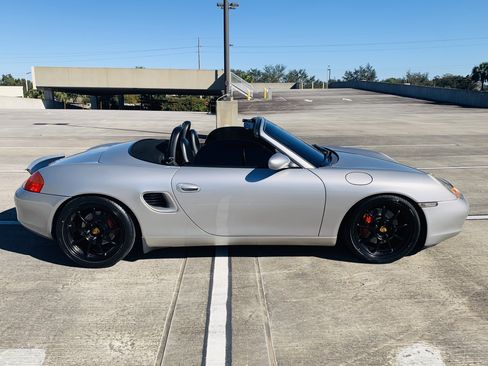 Used 2002 Porsche Boxster S image 21