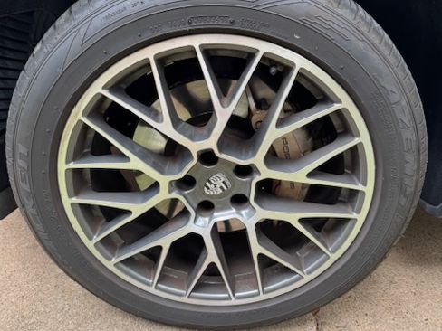 Used 2015 Porsche Macan S image 11