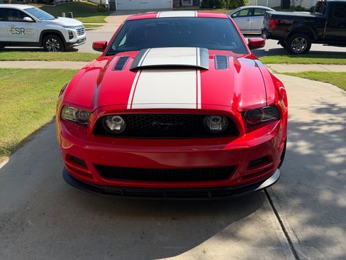 Used 2014 Ford Mustang GT Premium w/ Accessory Package 5 RWD image 1
