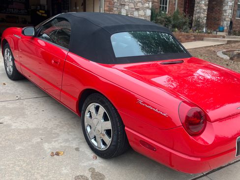 Used 2003 Ford Thunderbird image 5
