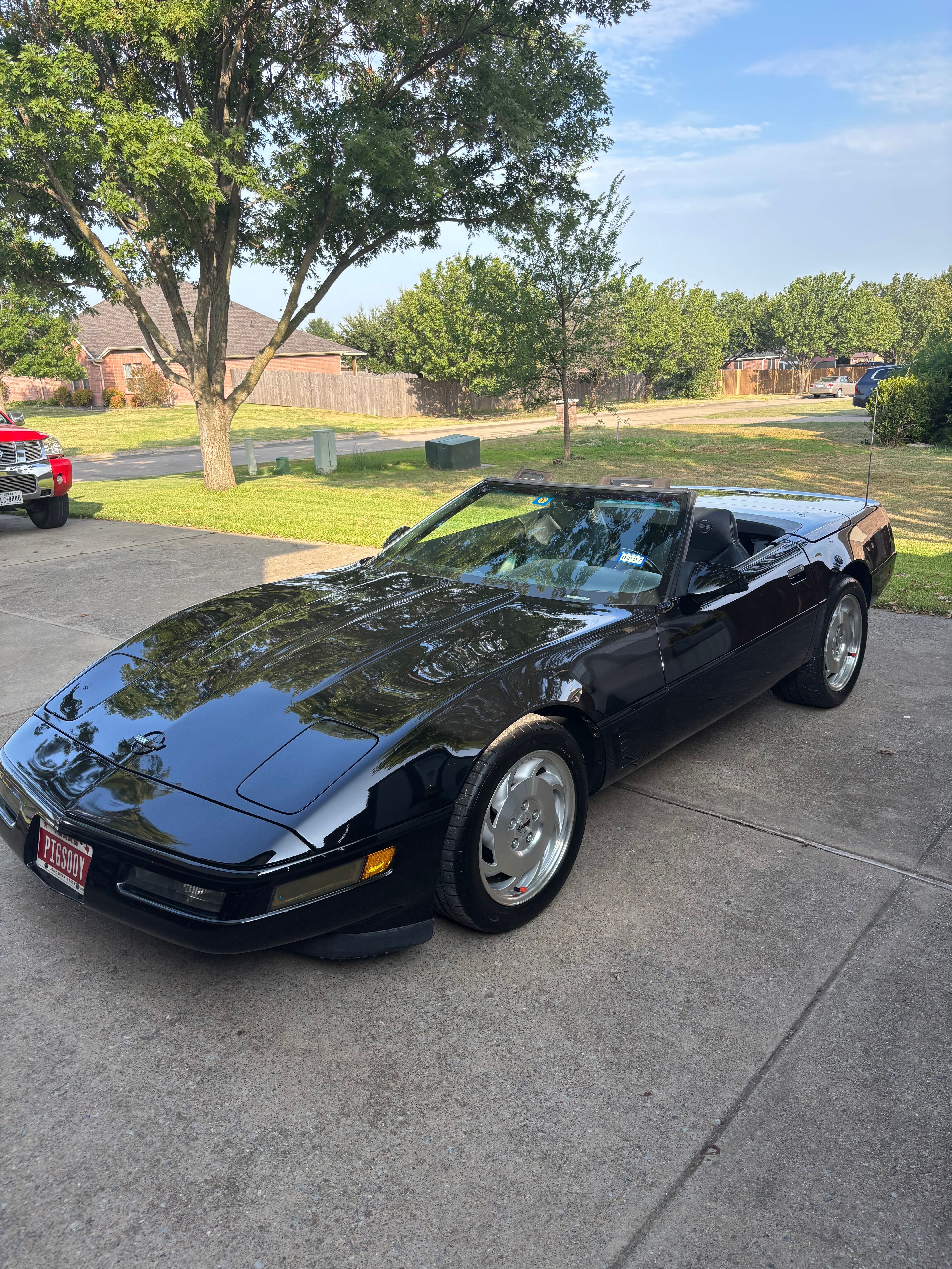 Used 1996 Chevrolet Corvette Convertible RWD image 2