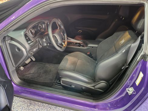 Used 2023 Dodge Challenger R/T Scat Pack image 16