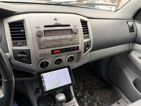 Used 2009 Toyota Tacoma 4x4 Access Cab V6 image 6