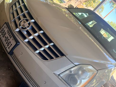 Used 2010 Cadillac DTS Luxury image 1