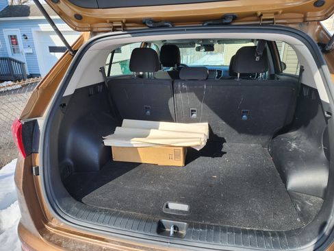 Used 2018 Kia Sportage LX w/ LX Popular Package image 5