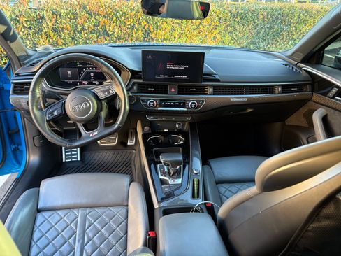 Used 2020 Audi S4 Premium Plus w/ Premium Plus Package image 10