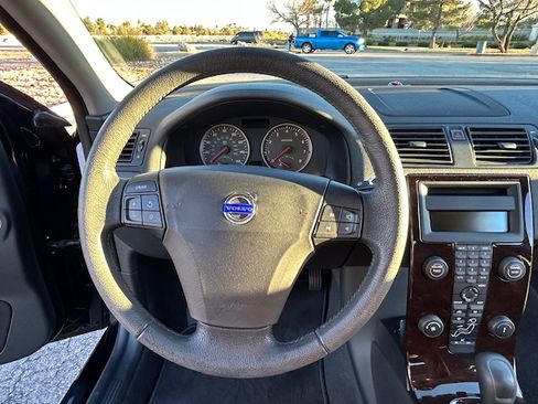 Used 2007 Volvo S40 2.4i image 11