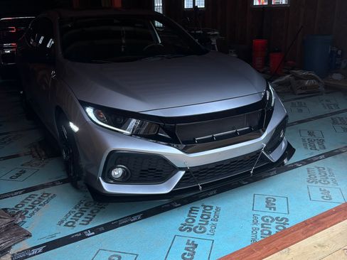 Used 2019 Honda Civic EX image 5