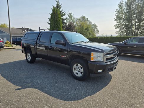 Used 2008 Chevrolet Silverado 1500 LTZ w/ Max Trailering Pack image 1