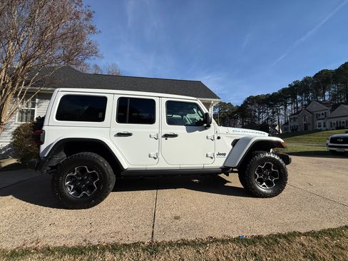 Used 2023 Jeep Wrangler Unlimited Rubicon 4xe w/ Safety Group image 12