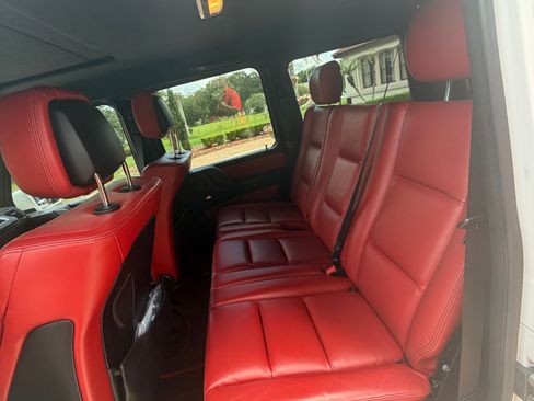 Used 2017 Mercedes-Benz G 63 AMG 4MATIC image 5