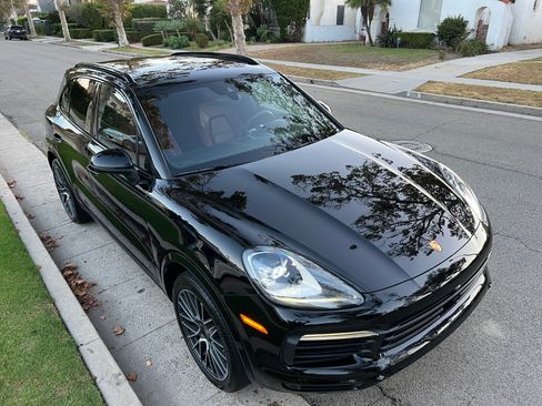 Used 2019 Porsche Cayenne image 6