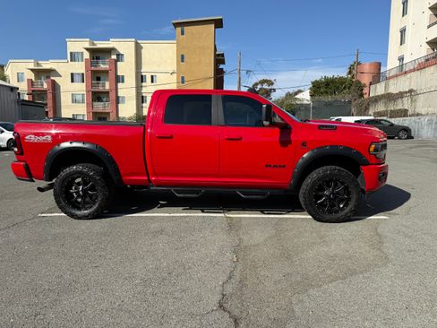 Used 2020 RAM 2500 Laramie w/ Night Edition AWD/4WD image 8