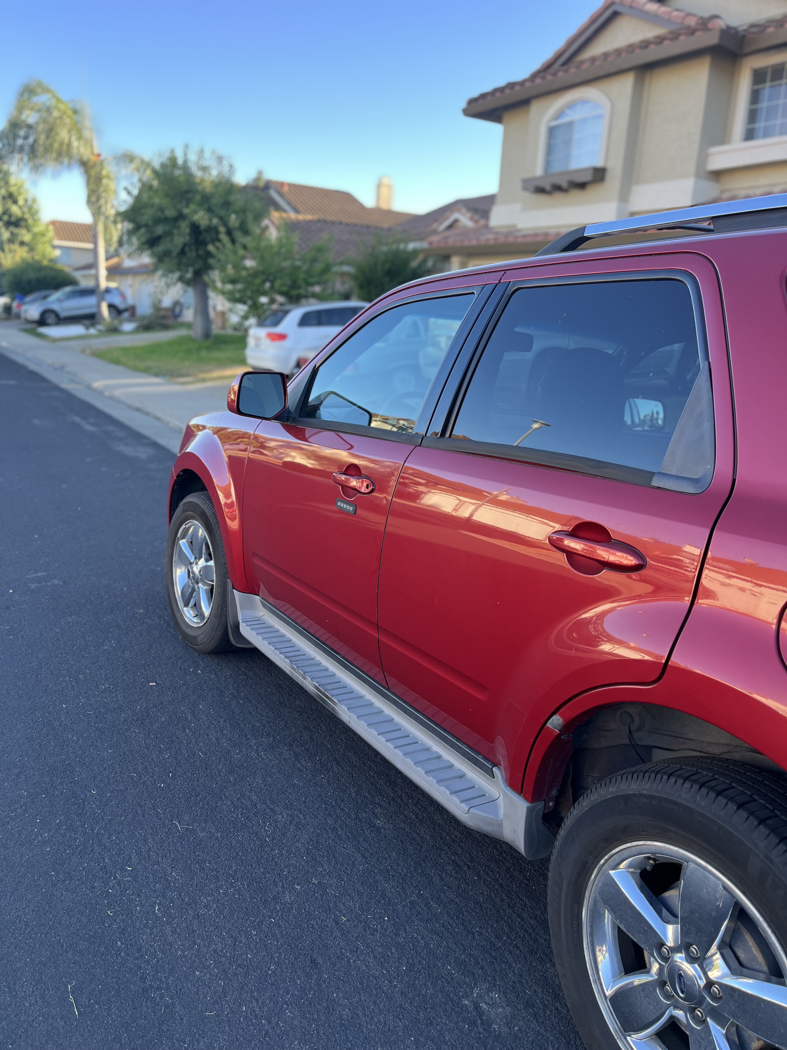 Used 2009 Ford Escape Limited AWD/4WD image 5
