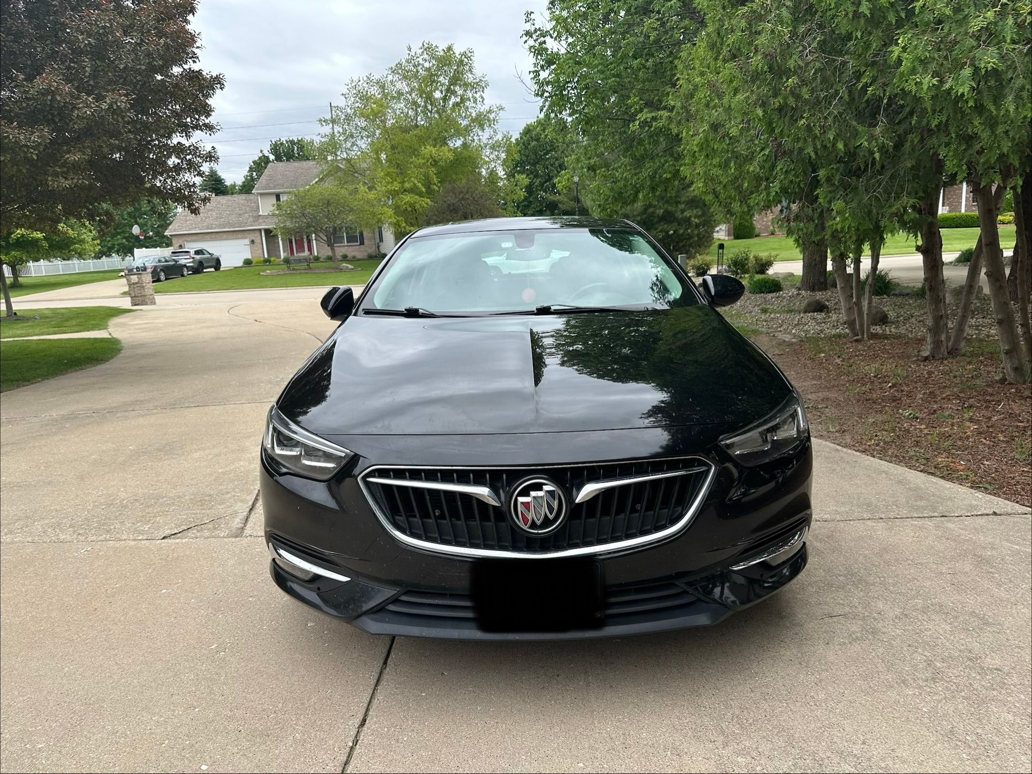 Used 2018 Buick Regal Essence w/ Driver Confidence Package #1 AWD/4WD image 10