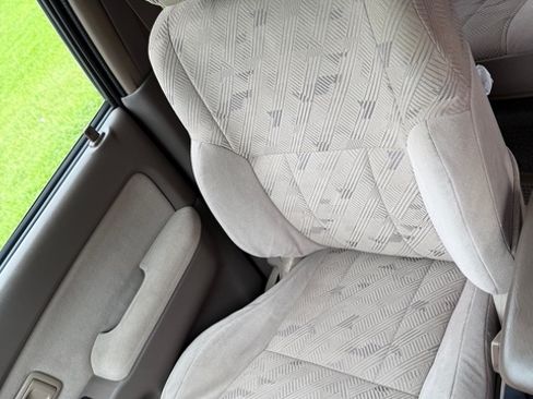 Used 2001 Toyota 4Runner SR5 image 14