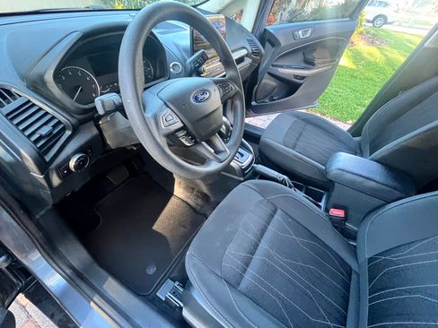 Used 2021 Ford EcoSport SE image 12