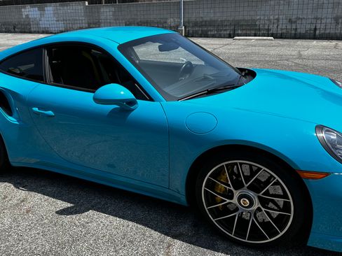 Used 2017 Porsche 911 Turbo S image 4