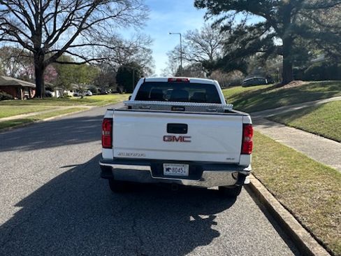 Used 2015 GMC Sierra 1500 SLT w/ SLT Crew Cab Value Package image 5