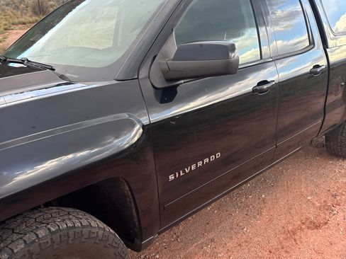 Used 2019 Chevrolet Silverado 1500 LT image 1