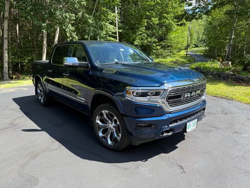 Used 2022 RAM 1500 Limited AWD/4WD image 5