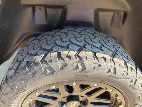 Used 2019 RAM 1500 Big Horn AWD/4WD image 9