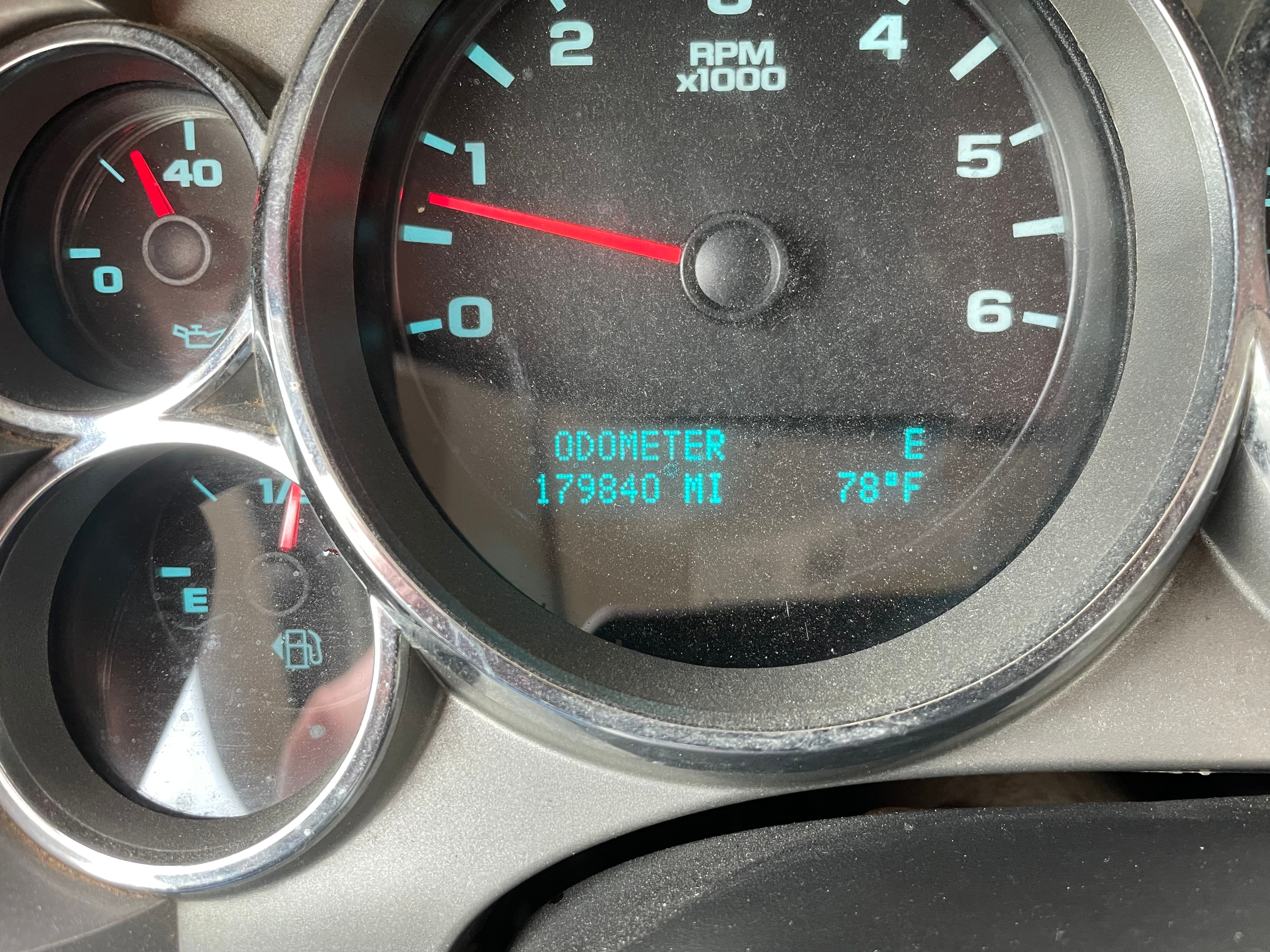 Used 2011 GMC Sierra 1500 SLE w/ Power Tech Package AWD/4WD image 2
