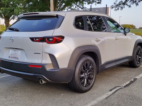Used 2024 MAZDA CX-50 AWD 2.5 S w/ Preferred Package image 4