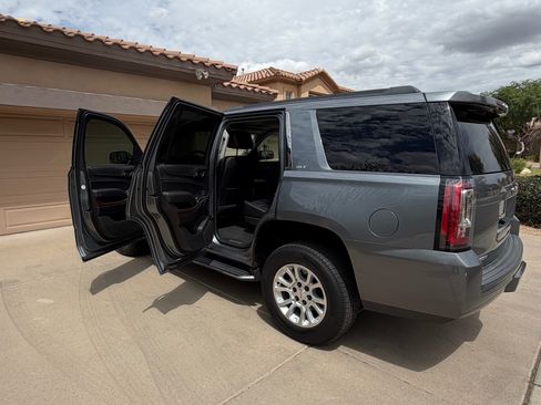 Used 2019 GMC Yukon SLT w/ Open Road Package image 5