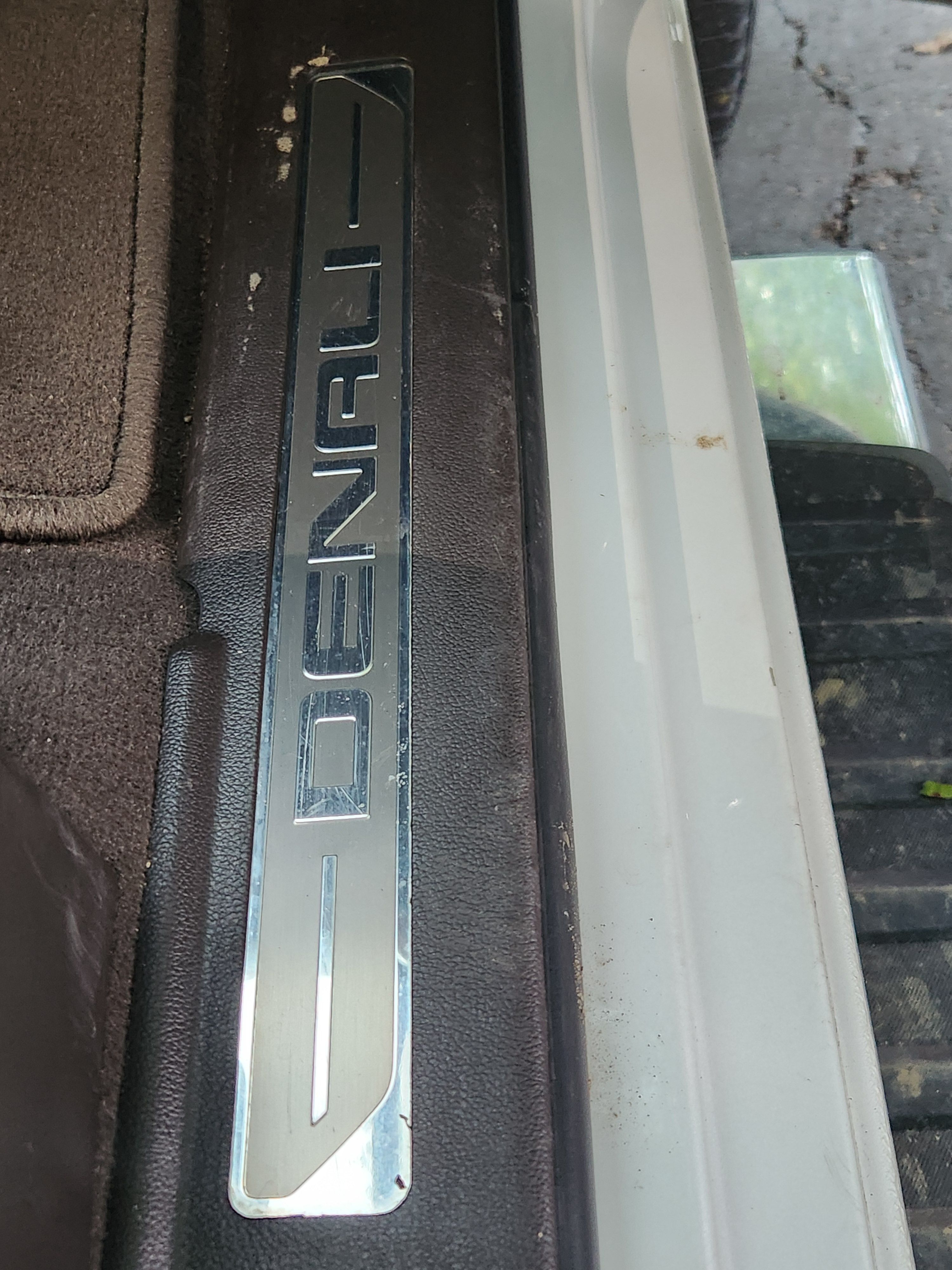 Used 2019 GMC Sierra 2500 Denali AWD/4WD image 16