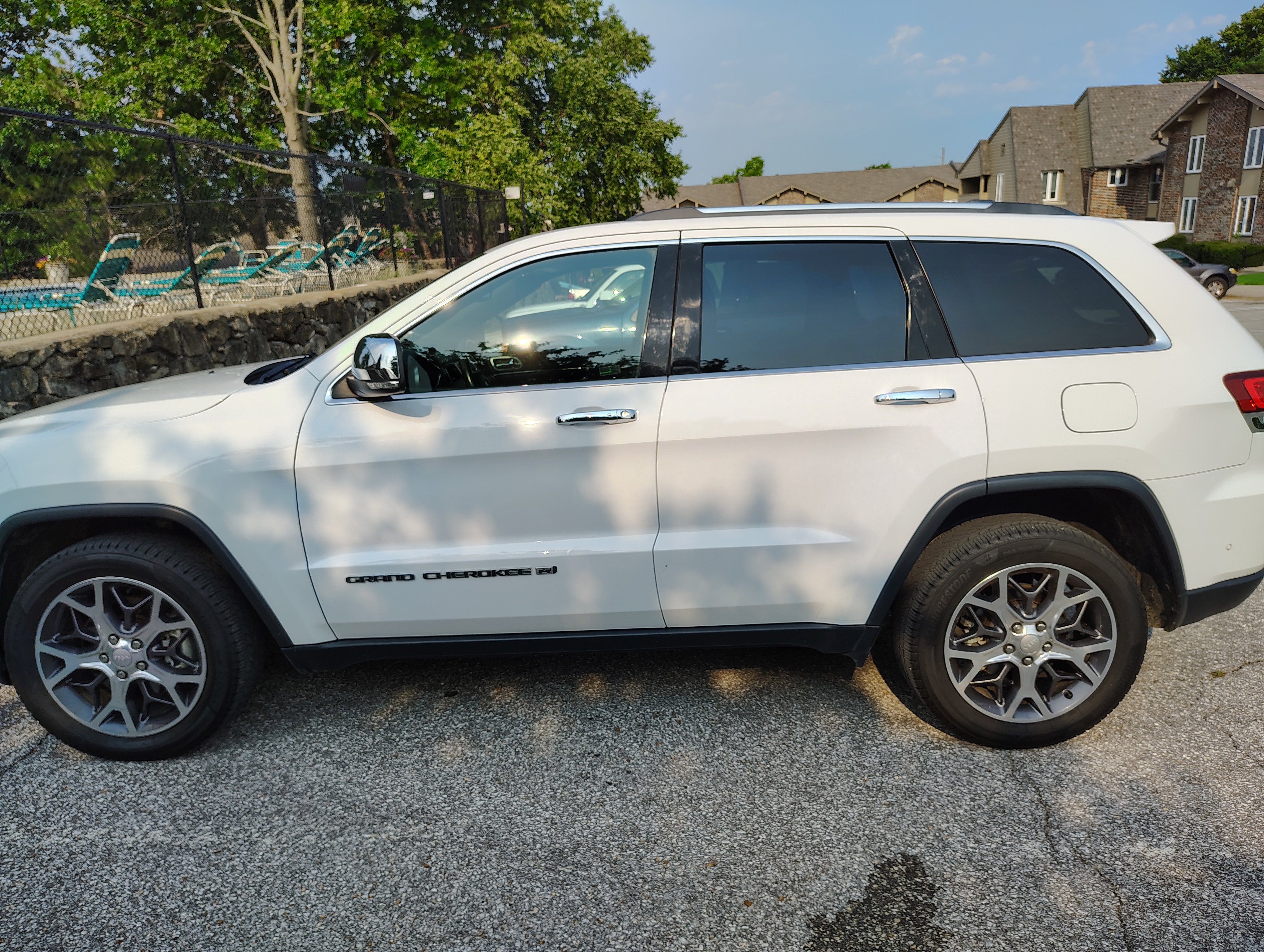 Used 2022 Jeep Grand Cherokee Limited w/ Trailer Tow Group IV AWD/4WD image 1