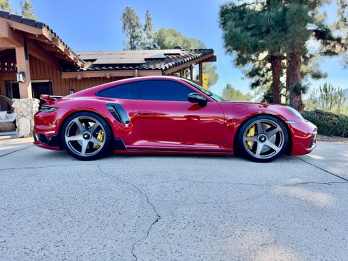 Used 2022 Porsche 911 Turbo S image 6