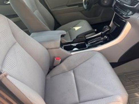 Used 2016 Honda Accord LX image 15