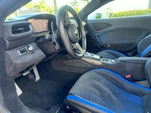 Used 2022 Maserati MC20 Coupe image 20