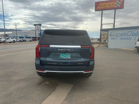 Used 2025 GMC Yukon XL Denali image 6