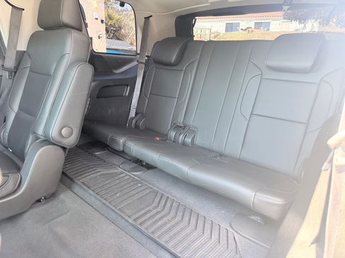 Used 2019 Chevrolet Tahoe LT w/ Max Trailering Package AWD/4WD image 14