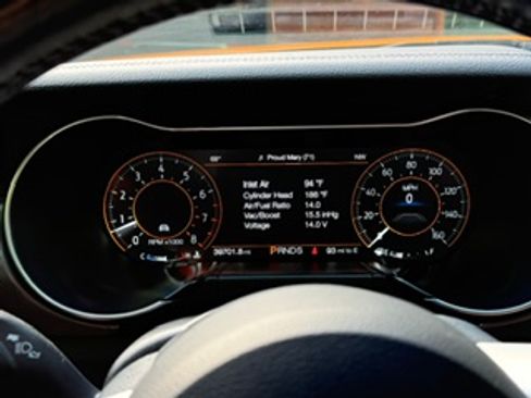 Used 2019 Ford Mustang Premium w/ Equipment Group 201A RWD image 5