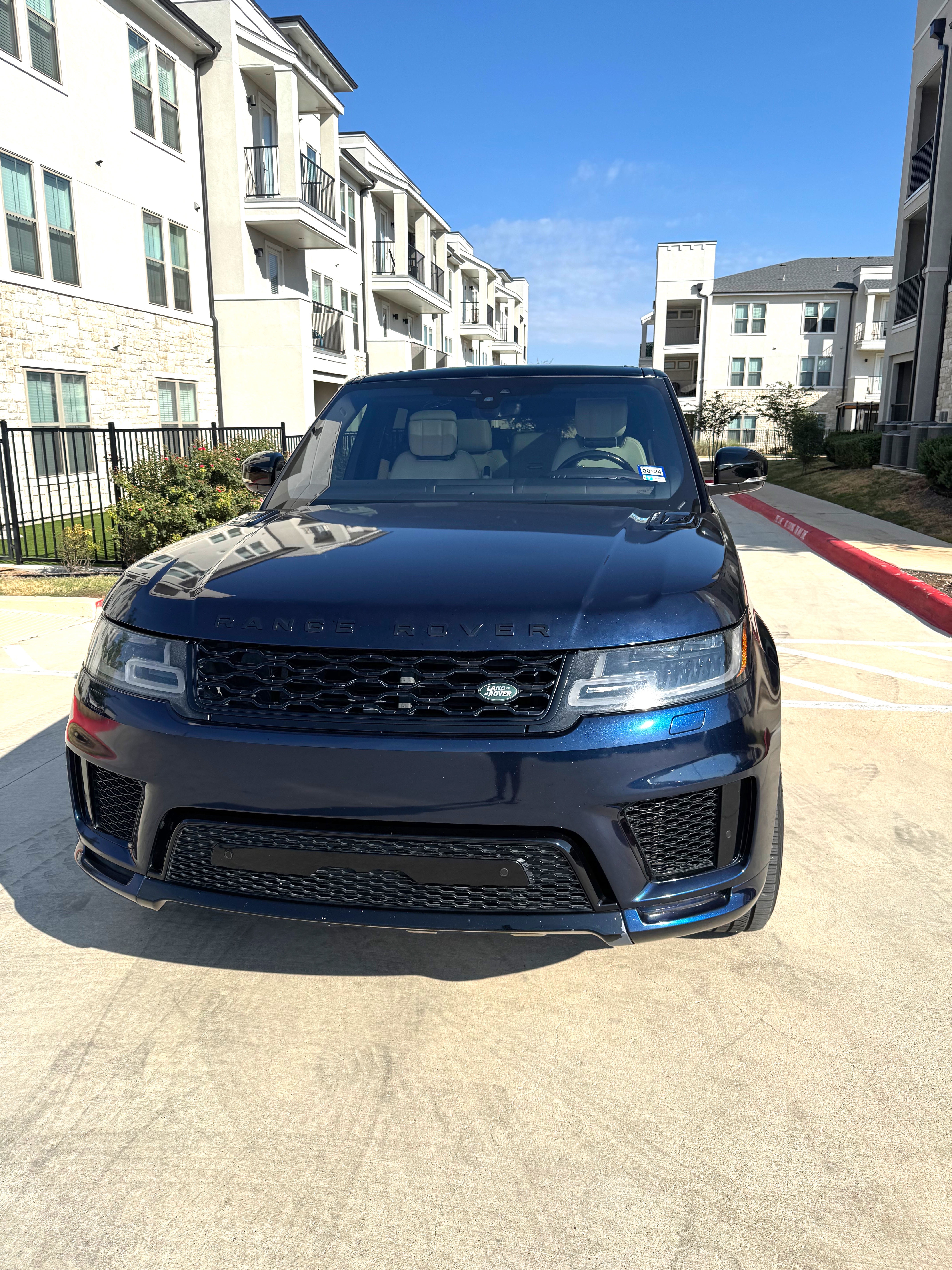 Used 2018 Land Rover Range Rover Sport HSE Dynamic AWD/4WD image 1