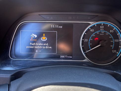 Used 2019 Nissan Leaf S Plus w/ Protection Package image 2