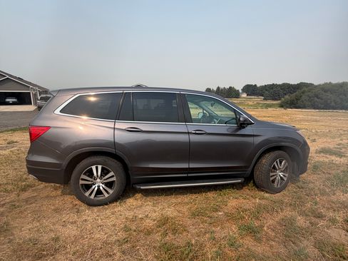 Used 2018 Honda Pilot EX-L image 2