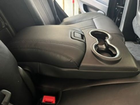 Used 2012 Cadillac SRX Luxury FWD image 12