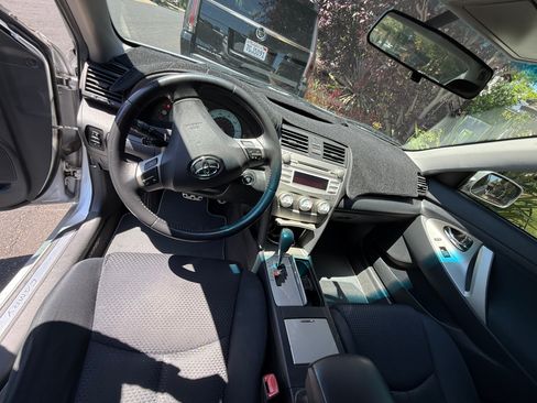 Used 2011 Toyota Camry SE w/ SE Extra-Value Pkg #1 FWD image 9